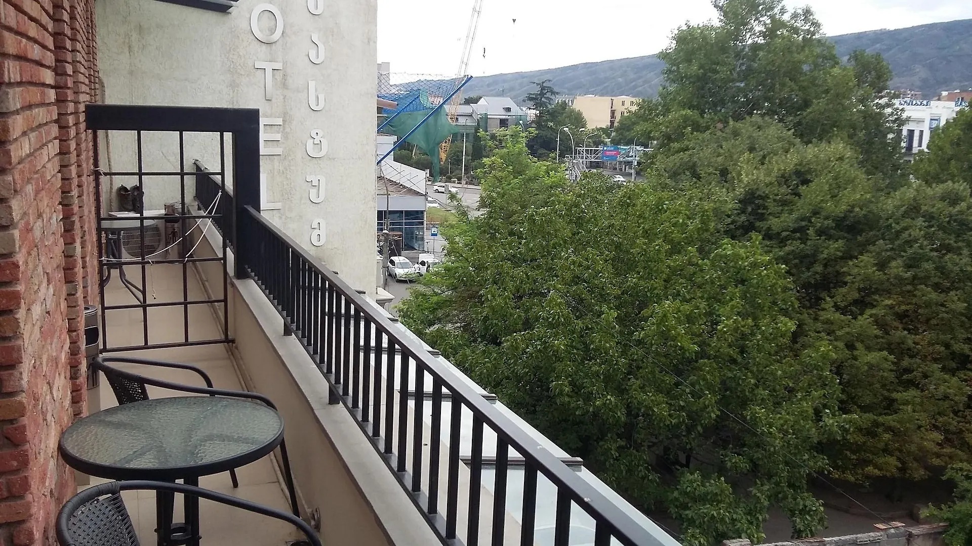 Hotel Voyager Tbilisi 4*,