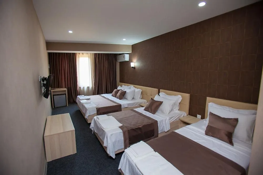 Hotel Voyager ティビリシ